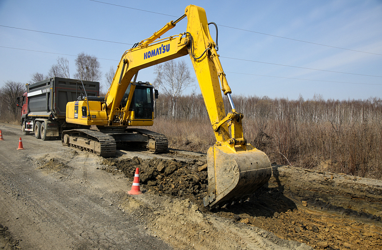 Более пяти километров дорог обновят в Алексеевке Надеждинского района.