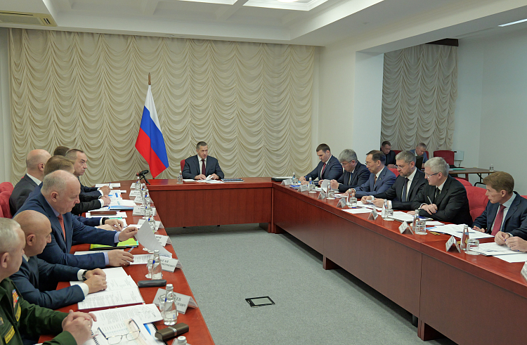 800 миллиардов рублей инвестиций ожидает Приморье в ближайшие два года.