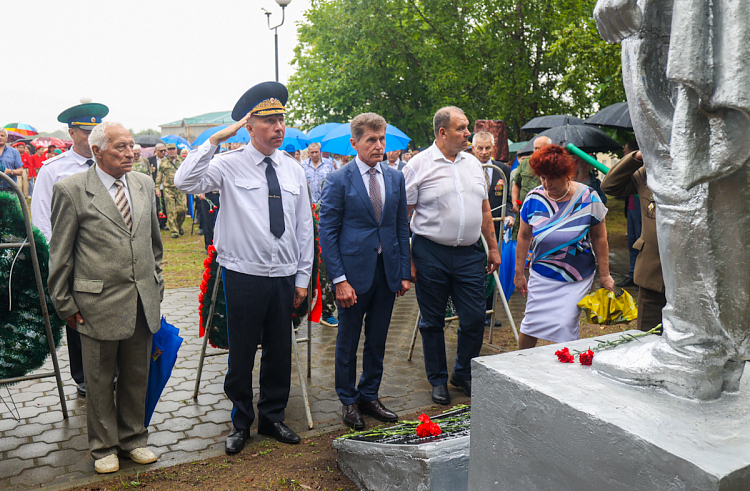 Олег Кожемяко почтил память героев Хасанских событий.