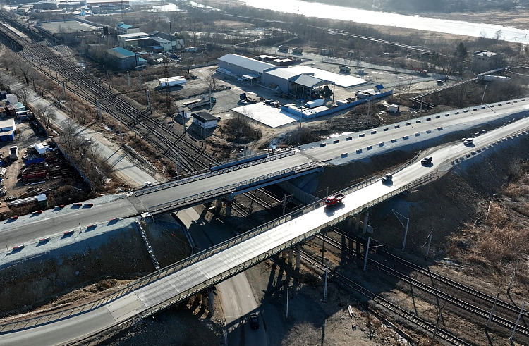 Движение машин открыли на путепроводе в районе Артем-ГРЭС в Приморье.