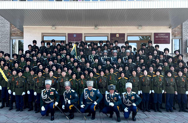 Празднование Дня Победы в Приморье прошло с традиционным участием казаков.
