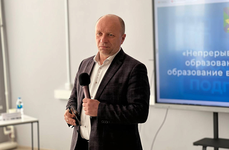 Эффективнее работать в системе профобразования обучили специалистов в Приморье. Эффективнее работать в системе профобразования обучили специалистов в Приморье.
