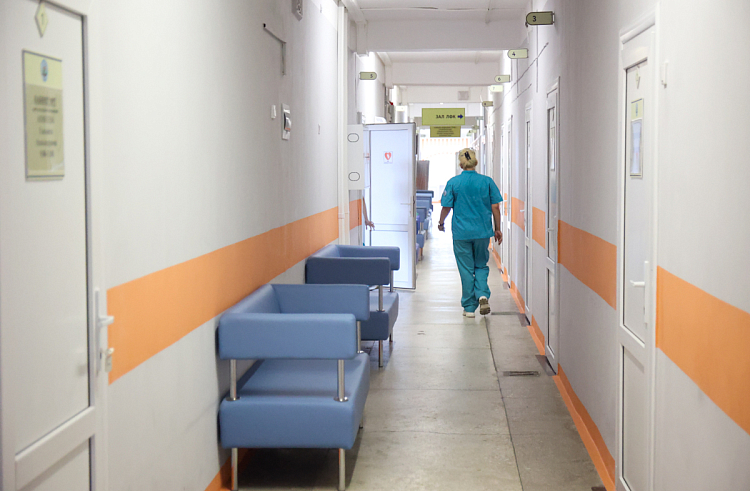 Почти 9 тысяч приморских медиков получили специальную социальную выплату. Почти 9 тысяч приморских медиков получили специальную социальную выплату.
