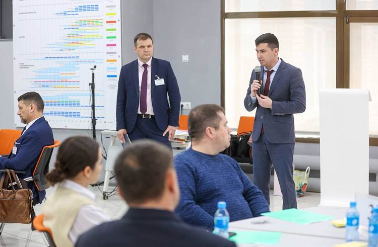 Предприниматели рассказали, что мешает строить в Приморье хорошие дороги. Предприниматели рассказали, что мешает строить в Приморье хорошие дороги.