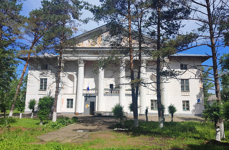 Дом культуры модернизируют в Дальнереченске по нацпроекту. Дом культуры модернизируют в Дальнереченске по нацпроекту.