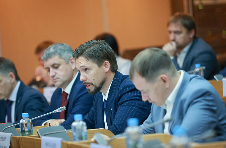 Модернизация коммунальной инфраструктуры продолжится в Приморье. Модернизация коммунальной инфраструктуры продолжится в Приморье.
