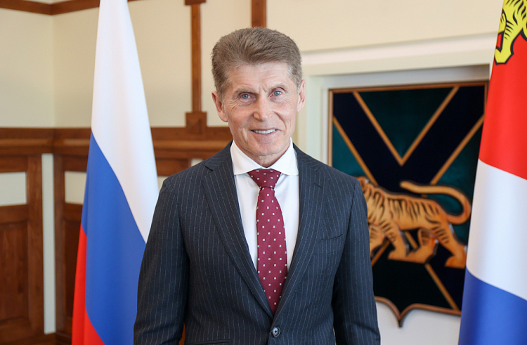 Поздравление Губернатора Приморского края Олега Кожемяко с Днем физкультурника. Поздравление Губернатора Приморского края Олега Кожемяко с Днем физкультурника.