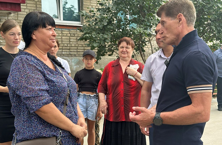 Олег Кожемяко: В бюджете 2025 года предусмотрим средства на проекты ТОС. Олег Кожемяко: В бюджете 2025 года предусмотрим средства на проекты ТОС.