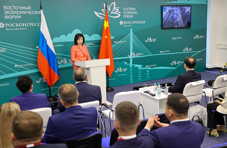 Вера Щербина обозначила ключевые направления развития экономического и гуманитарного сотрудничества Приморья и КНР на ВЭФ-2024. Вера Щербина обозначила ключевые направления развития экономического и гуманитарного сотрудничества Приморья и КНР на ВЭФ-2024.