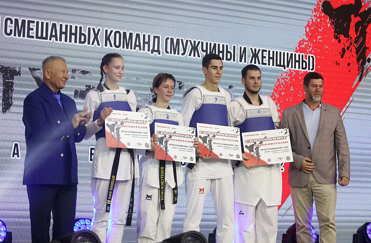 Приморские тхэквондисты сразятся против олимпийских чемпионов в «ПроТхэквондо Туре». Приморские тхэквондисты сразятся против олимпийских чемпионов в «ПроТхэквондо Туре».