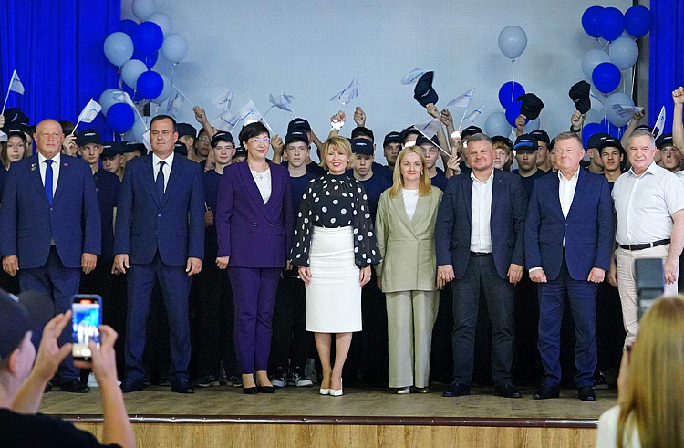 Авиатехников будут готовить в Приморье по уникальной образовательной программе. Авиатехников будут готовить в Приморье по уникальной образовательной программе.