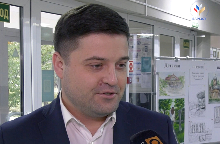 Представители семи регионов ДФО и гости из ДНР собрались в Приморье на форум. Представители семи регионов ДФО и гости из ДНР собрались в Приморье на форум.