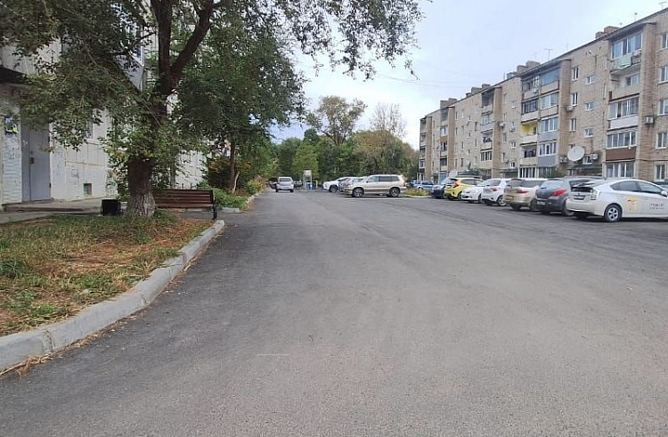 Более 200 дворов и парков благоустроили в Приморье. Более 200 дворов и парков благоустроили в Приморье.