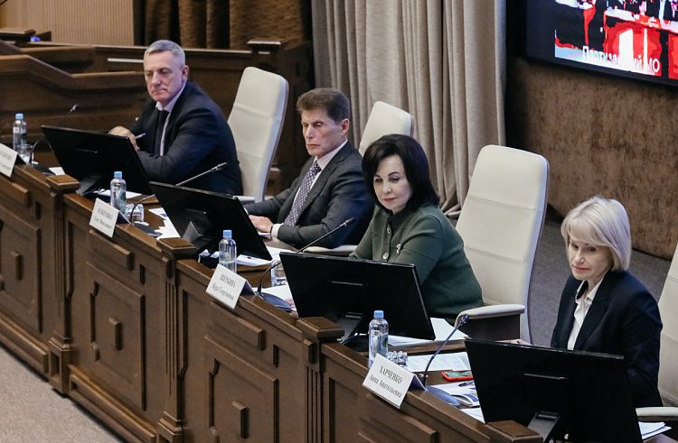 Новые спортобъекты построят в Приморье в следующем году. Новые спортобъекты построят в Приморье в следующем году.