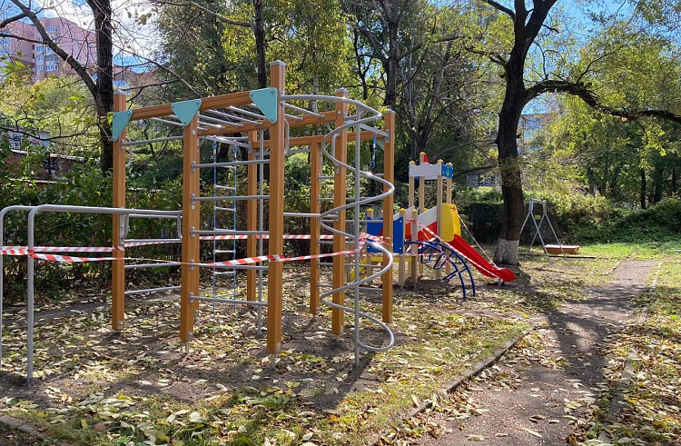 Еще одна спортивно-игровая площадка для детей появится во Владивостоке благодаря ТОС. Еще одна спортивно-игровая площадка для детей появится во Владивостоке благодаря ТОС.