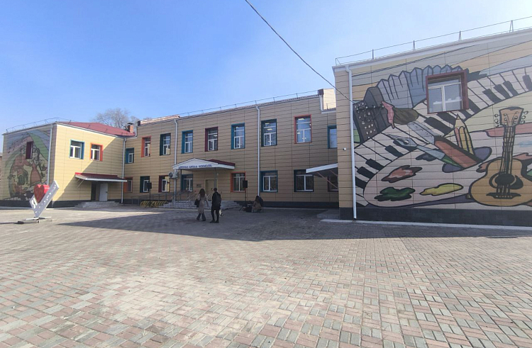 Обновленная по нацпроекту детская школа искусств открылась в приморском поселке Пограничный. Обновленная по нацпроекту детская школа искусств открылась в приморском поселке Пограничный.