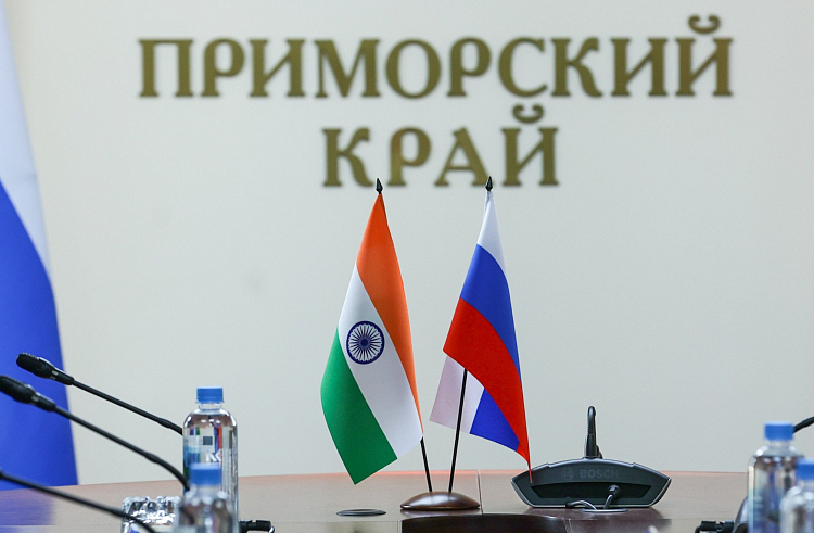 В Приморском крае для тех, кто заключил контракт с 20 февраля 2025 года на участие в специальной военной операции, увеличен размер материальной помощи. Теперь размер выплаты составит 2 миллиона рублей. Такое решение принято Губернатором Приморского края О. В Приморском крае для тех, кто заключил контракт с 20 февраля 2025 года на участие в специальной военной операции, увеличен размер материальной помощи. Теперь размер выплаты составит 2 миллиона рублей. Такое решение принято Губернатором Приморского края О.
