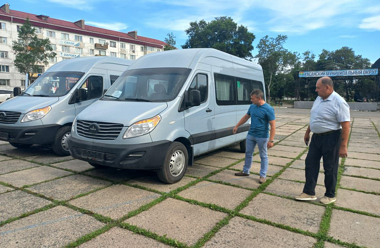 Новые автобусы поступают в муниципалитеты Приморья. Новые автобусы поступают в муниципалитеты Приморья.