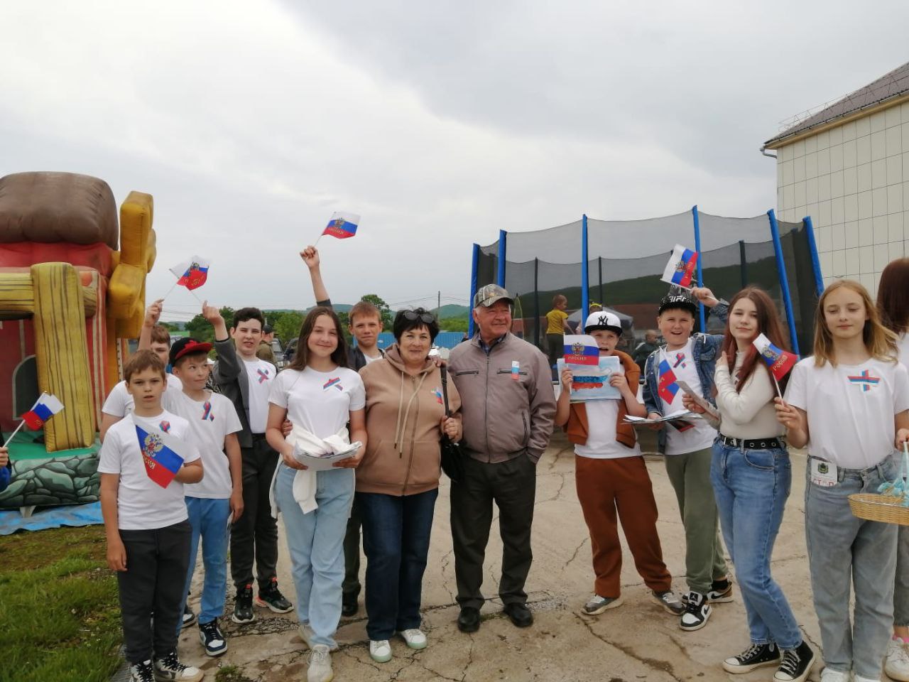 12 июня в нашей стране отмечается День России!.